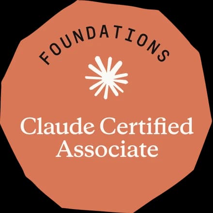 Offizielles Badge Claude Certified Associate: Foundations, ausgestellt von Anthropic